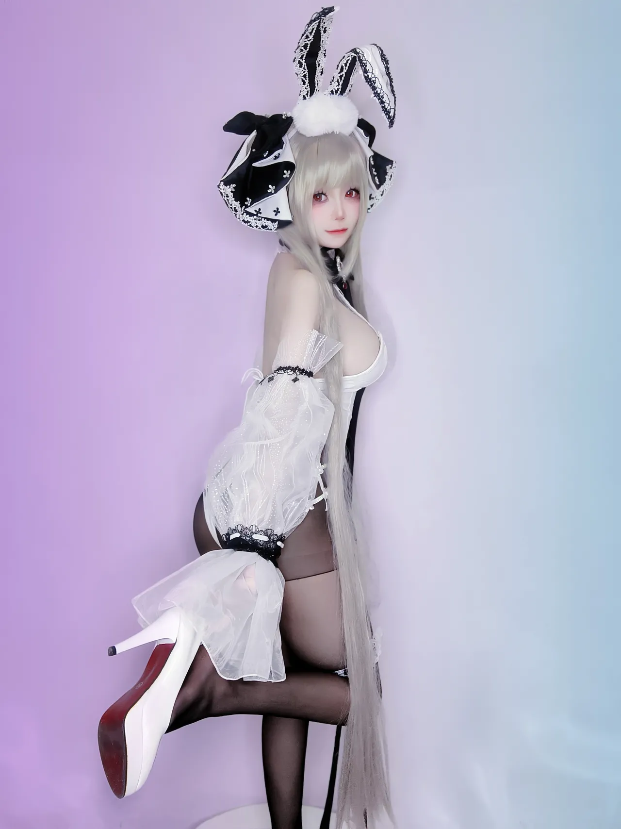 昼貓hiru - Bunny Formidable - Image 3