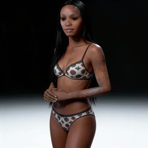 Il0v3y0u1000 Underwear Girls - Page 13