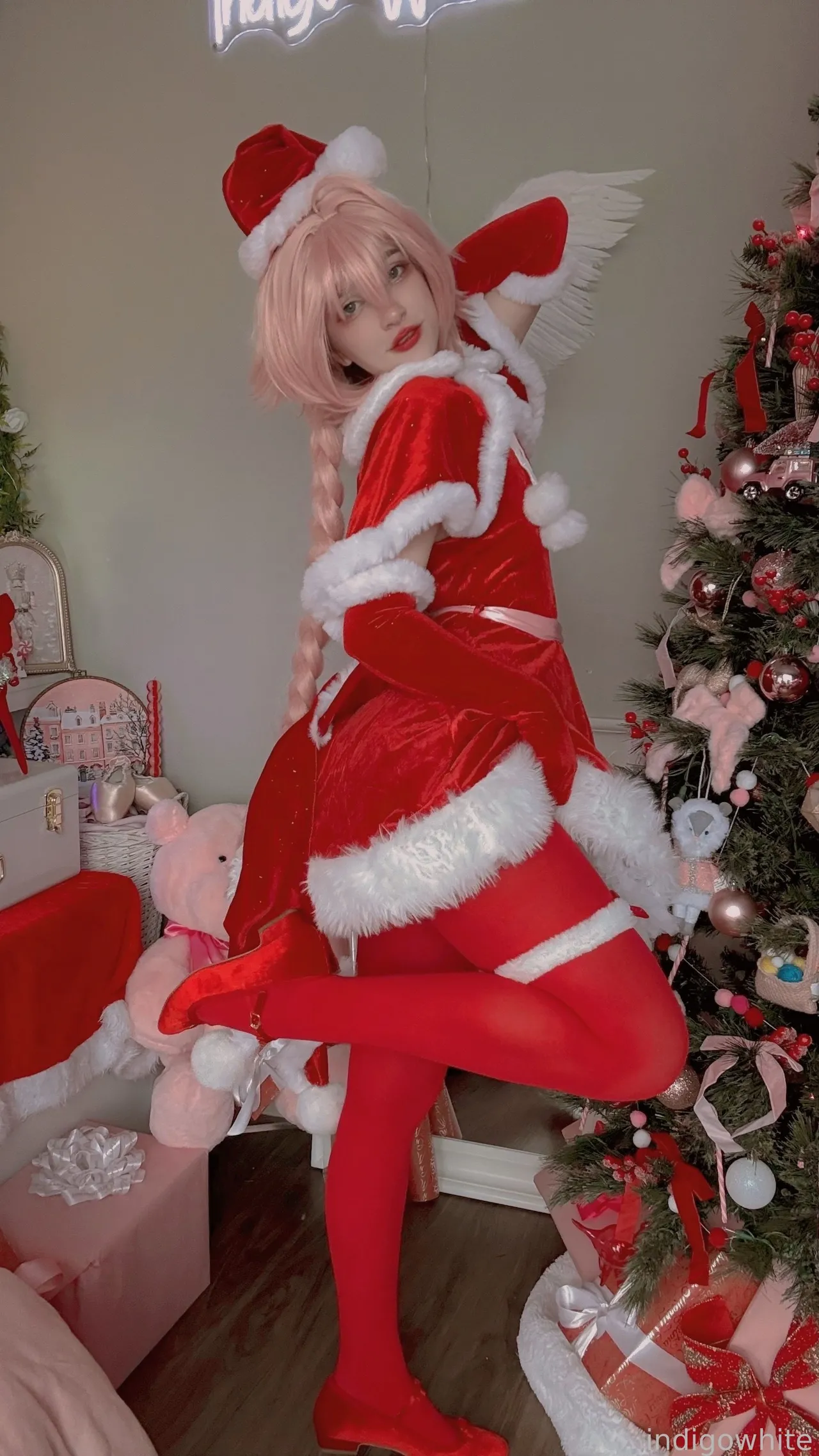 Indigo White - Santa Astolfo - Image 110