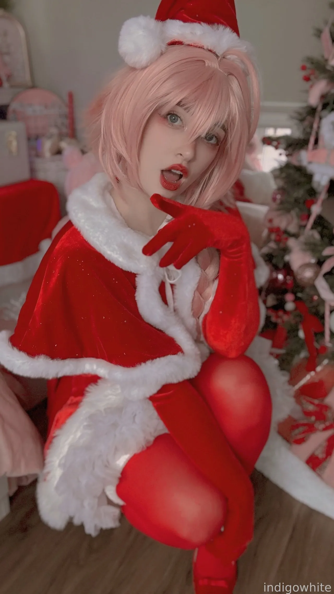 Indigo White - Santa Astolfo - Image 117