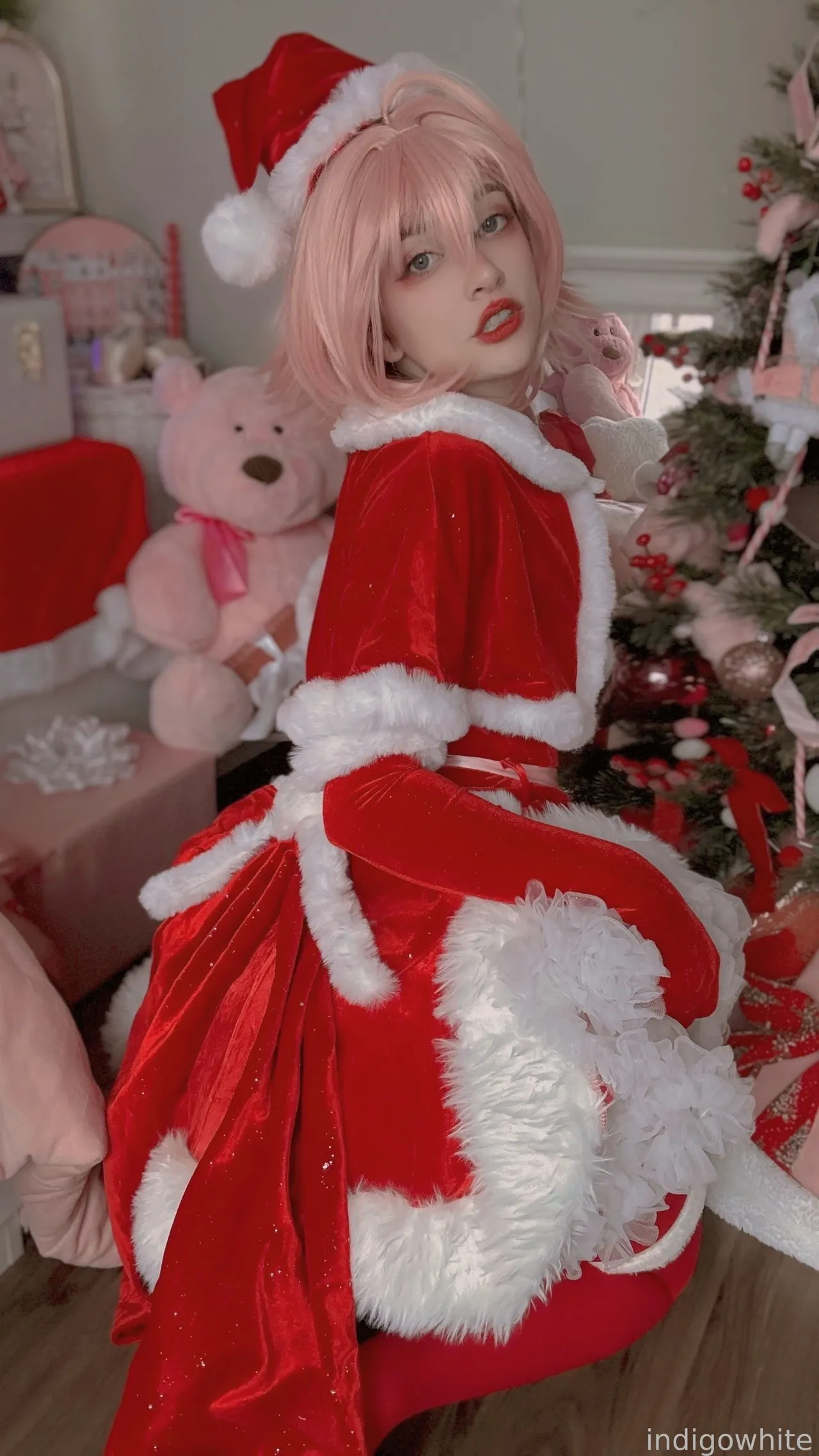 Indigo White - Santa Astolfo - Image 122