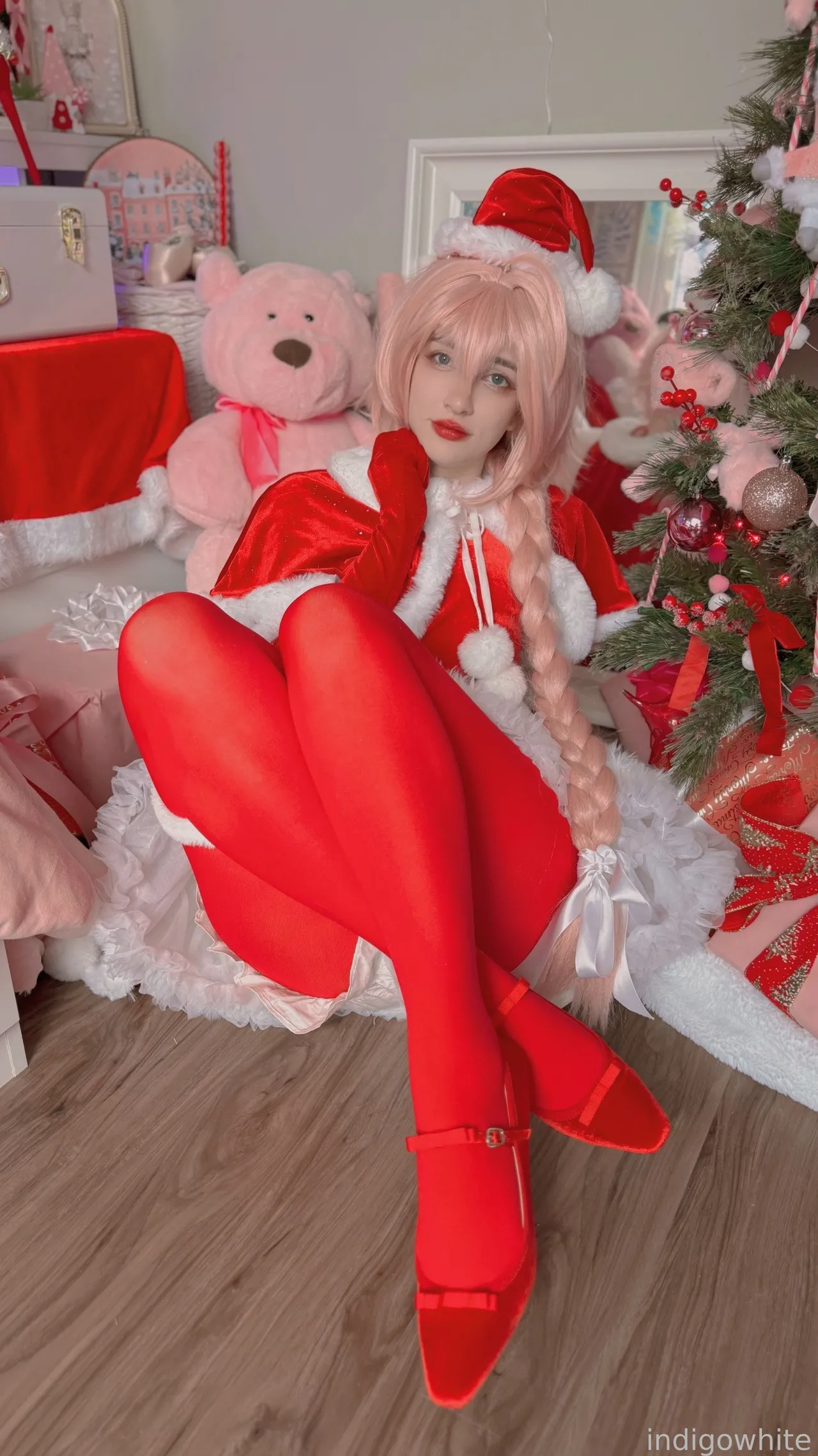 Indigo White - Santa Astolfo - Image 96