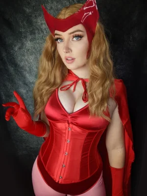 Kate Gray Scarlet Witch - Page 4