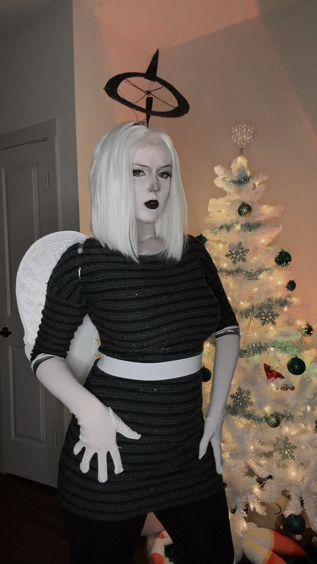 LUX - Lute - Image 1