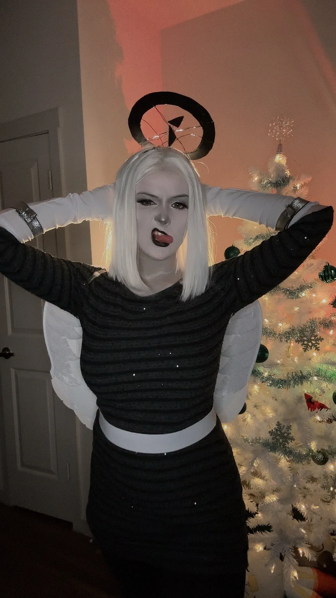 LUX - Lute - Image 20