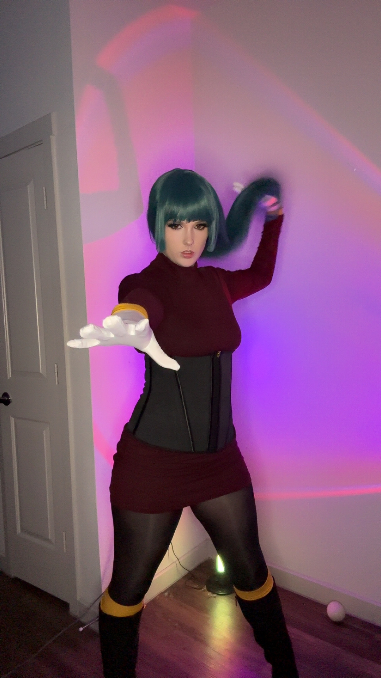 LUX - Sabrina - Image 4