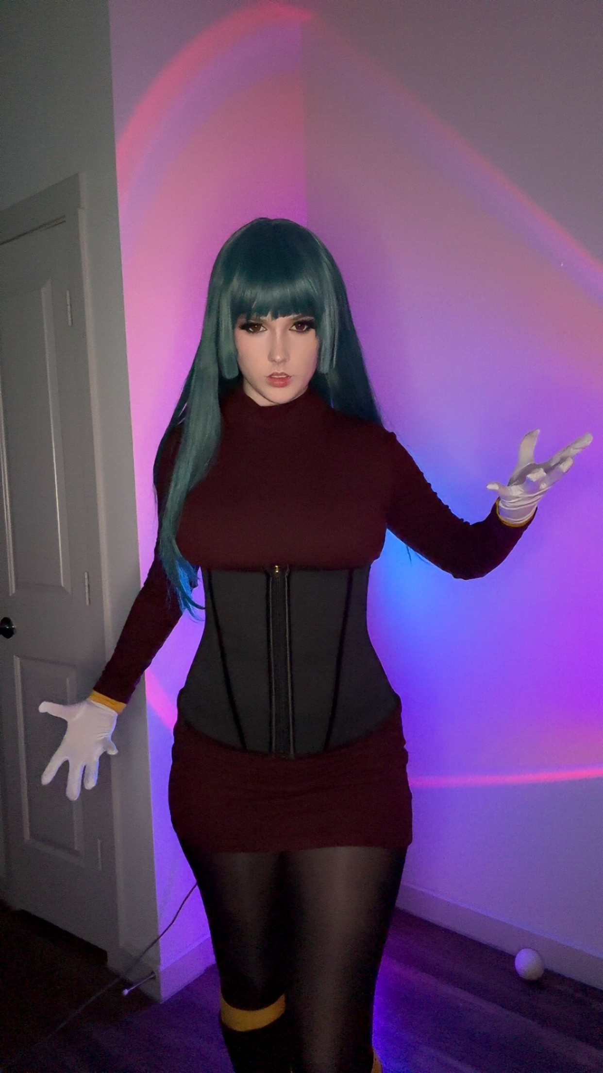 LUX - Sabrina - Image 9