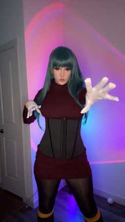 LUX - Sabrina - Page 3