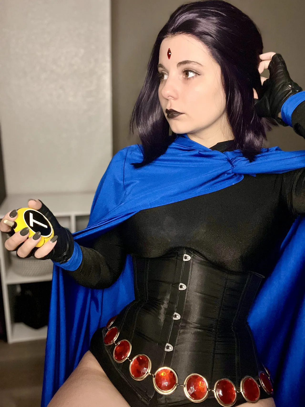 Maniac Megan - Raven - Image 10