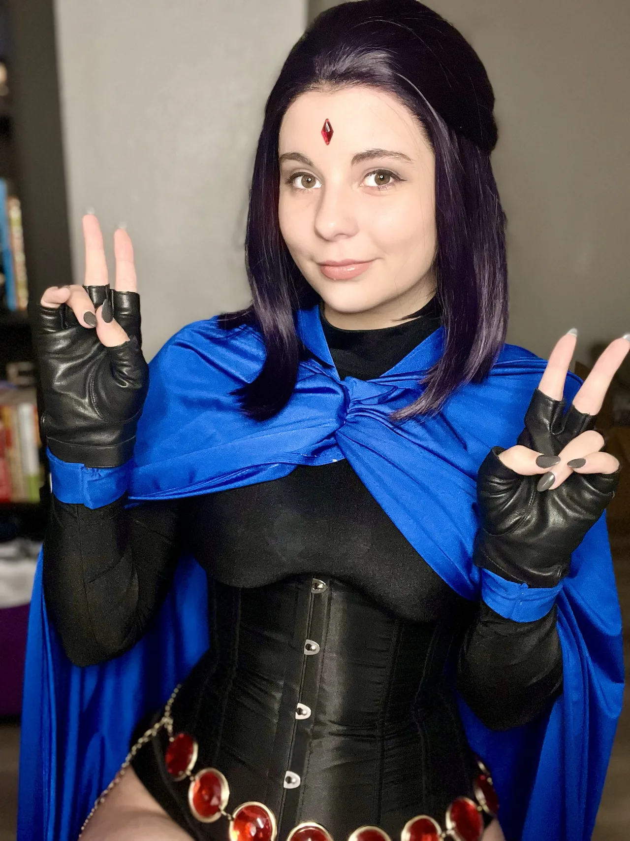 Maniac Megan - Raven - Image 17