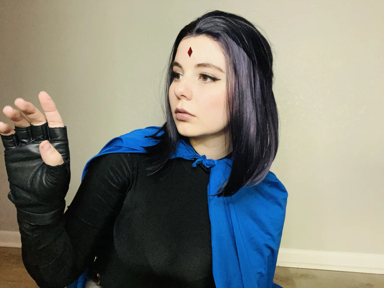 Maniac Megan - Raven - Image 20