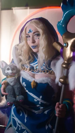 ManIZI - Crystal Maiden - Page 28