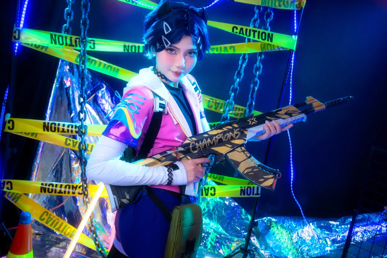 Miinmeow - Clove - Image 1