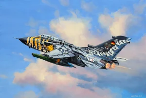 Military Model box Art Collection - Page 88