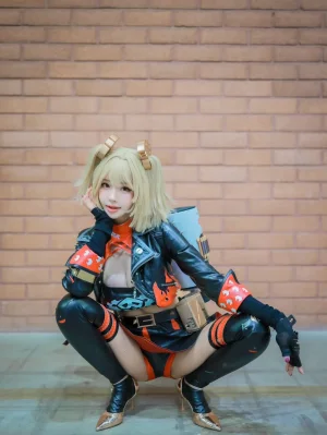 minhanna0914 - Burnice White - Page 2