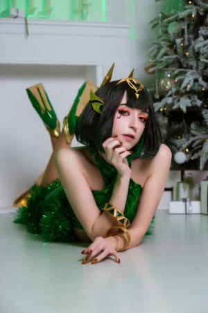 Momo Cosplay - Nefer - Page 11