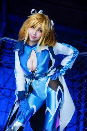 Momoiru Reku 対魔忍 紅 - Page 26