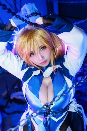 Momoiru Reku 対魔忍 紅 - Page 38