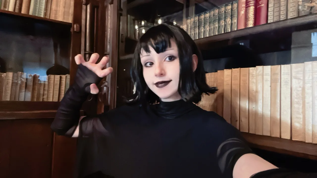 Nami Ayashi - Mavis - Image 1