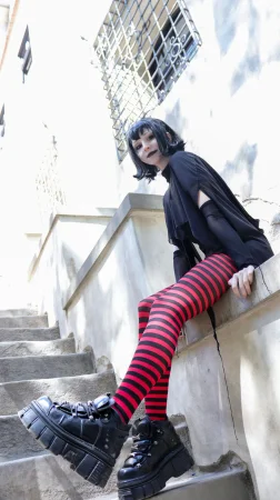 Nami Ayashi - Mavis - Page 19