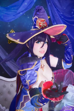 Nekolina - Mona - Page 9