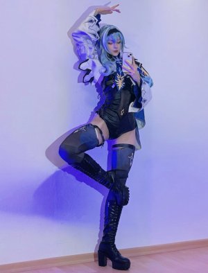 Nozzomi cosplay - Eula - Page 5