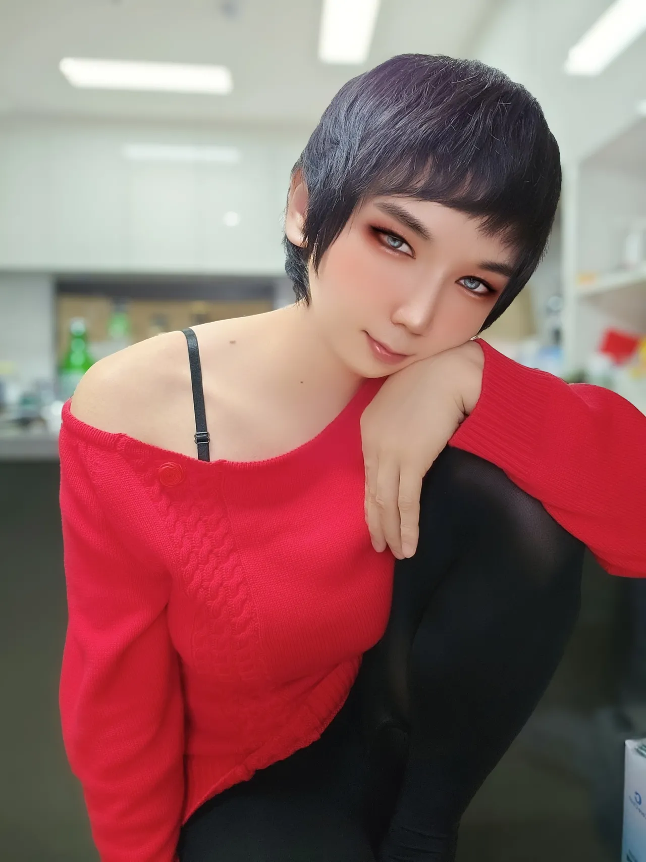 Penguin - Yor - Image 11