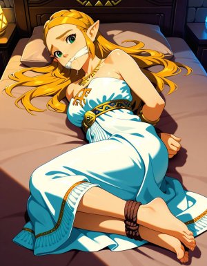 Princess Zelda tied up - Page 4