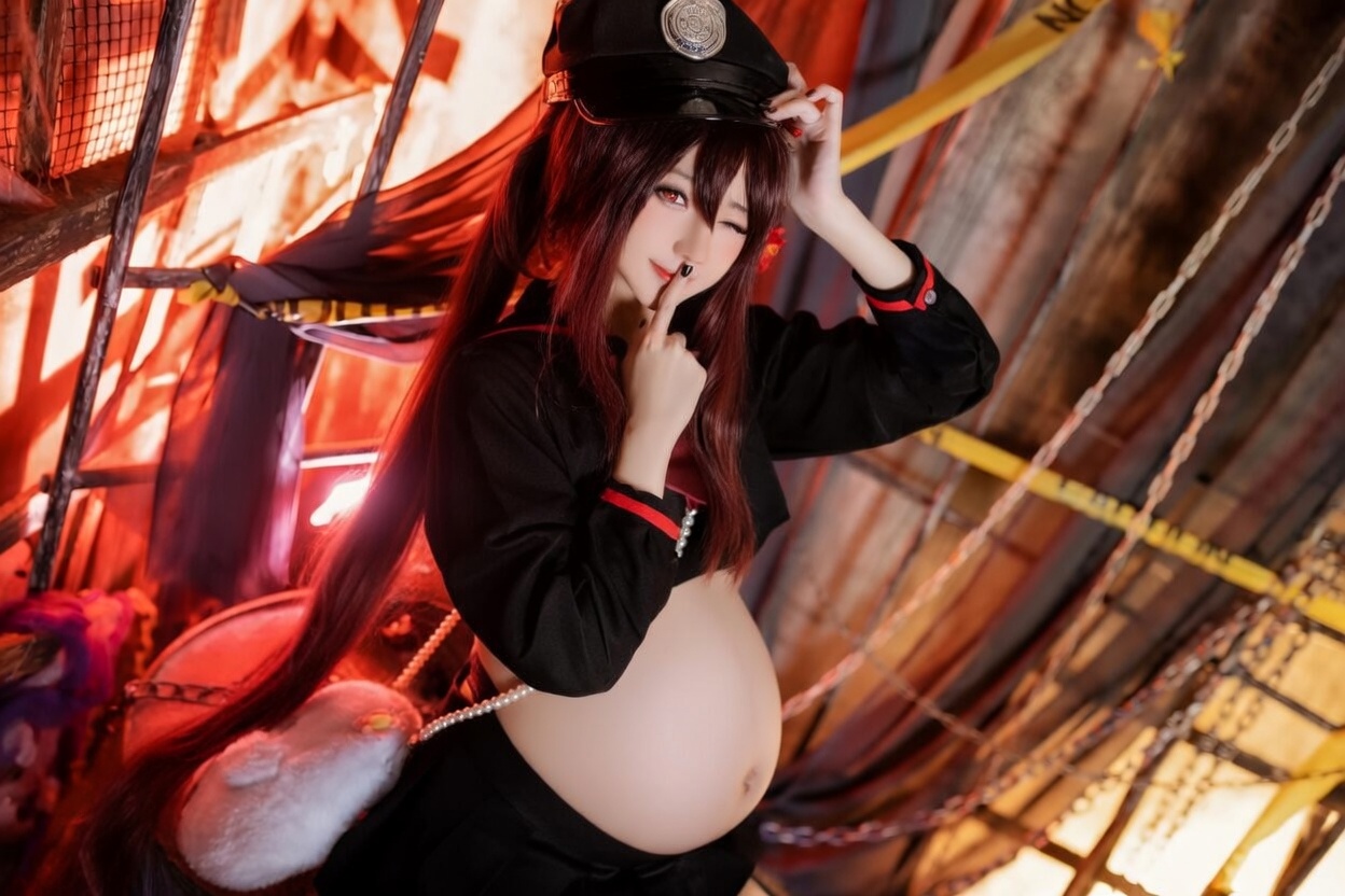 Sally dorasnow Genshin impact-Hu Tao-Cosplayer pregnantAI - Image 8