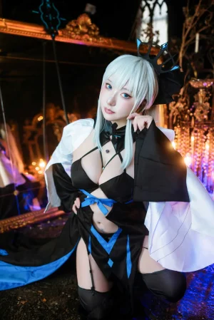 Shooting Stars Saku - Winter Queen - Page 29