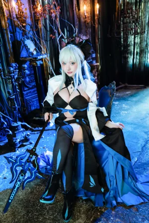 Shooting Stars Saku - Winter Queen - Page 68