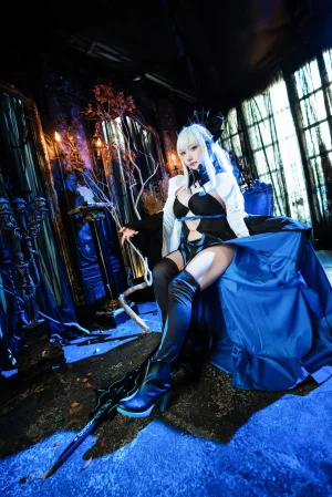 Shooting Stars Saku - Winter Queen - Page 75