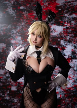 Silent as the night, sharp as a falling star Shooting Star Saku Thumbnail