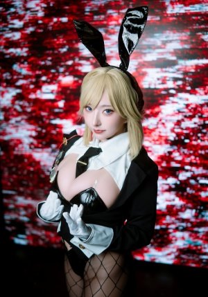 Silent as the night, sharp as a falling star Shooting Star Saku - Page 3