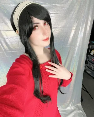 spookyducky - Yor Forger - Page 34