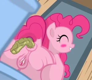 Succubisamus The Chocolate Pack 1 Messy Mares - Page 37