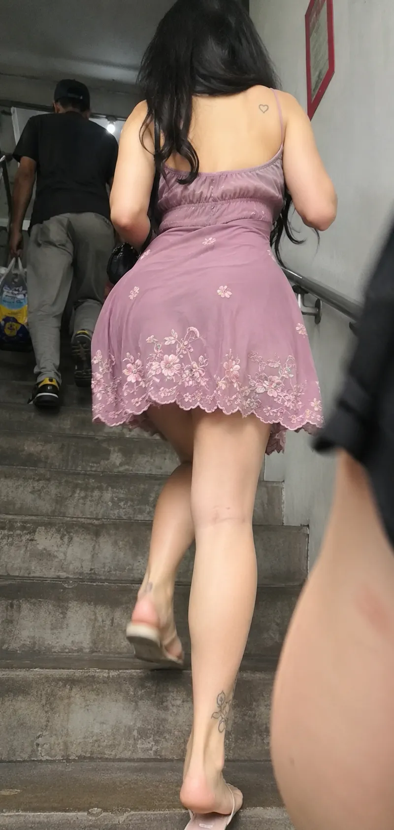 The girl you see every day but never talk to 每天见面却从未说过话的女孩 - Image 255