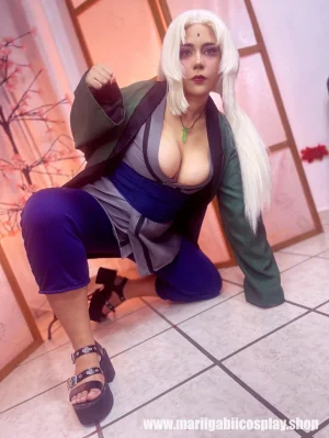 Tsunade Senju - Page 11