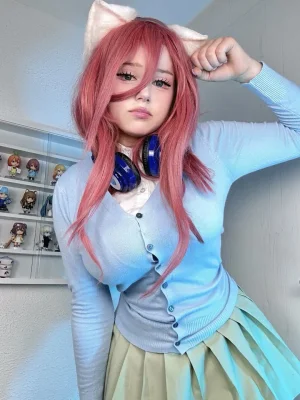 Upminaa - Miku Nakano - Page 28