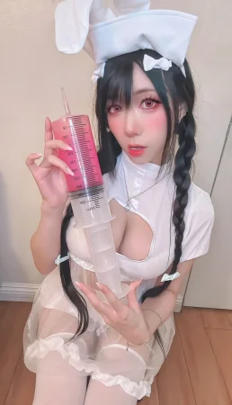 Usagi Christy - Bunny Nurse Tifa - Page 2