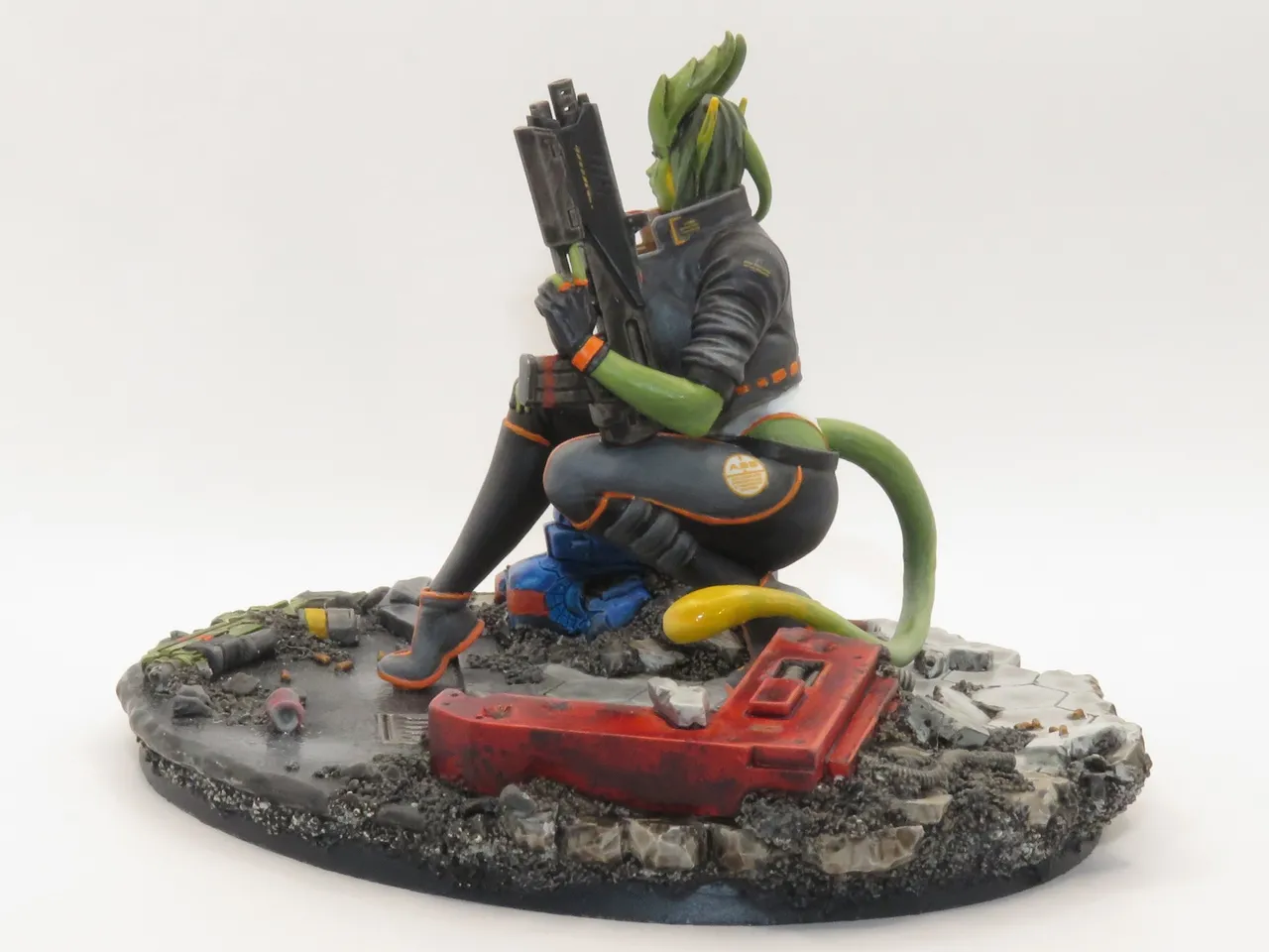 various Xenosexual races Chymlaxi, Imber, and Khaatari by Nyuunzi - Image 434