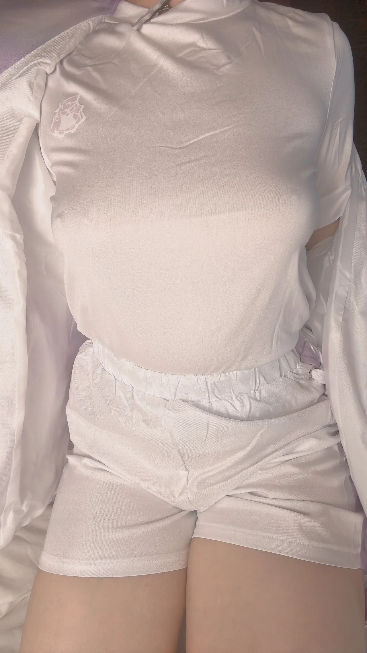 顔モザ無しver.全158枚顔モザ濃いver.全158枚ば〇ちょーコスの写真集 - Image 9