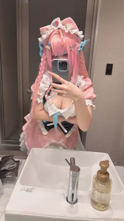 顔モザ無しver.全165枚skたんコス写真集配信の裏ではエロメイド - Page 3