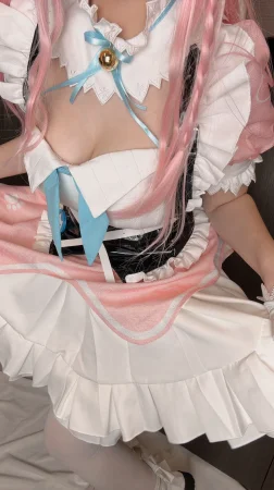 顔モザ無しver.全165枚skたんコス写真集配信の裏ではエロメイド - Page 8