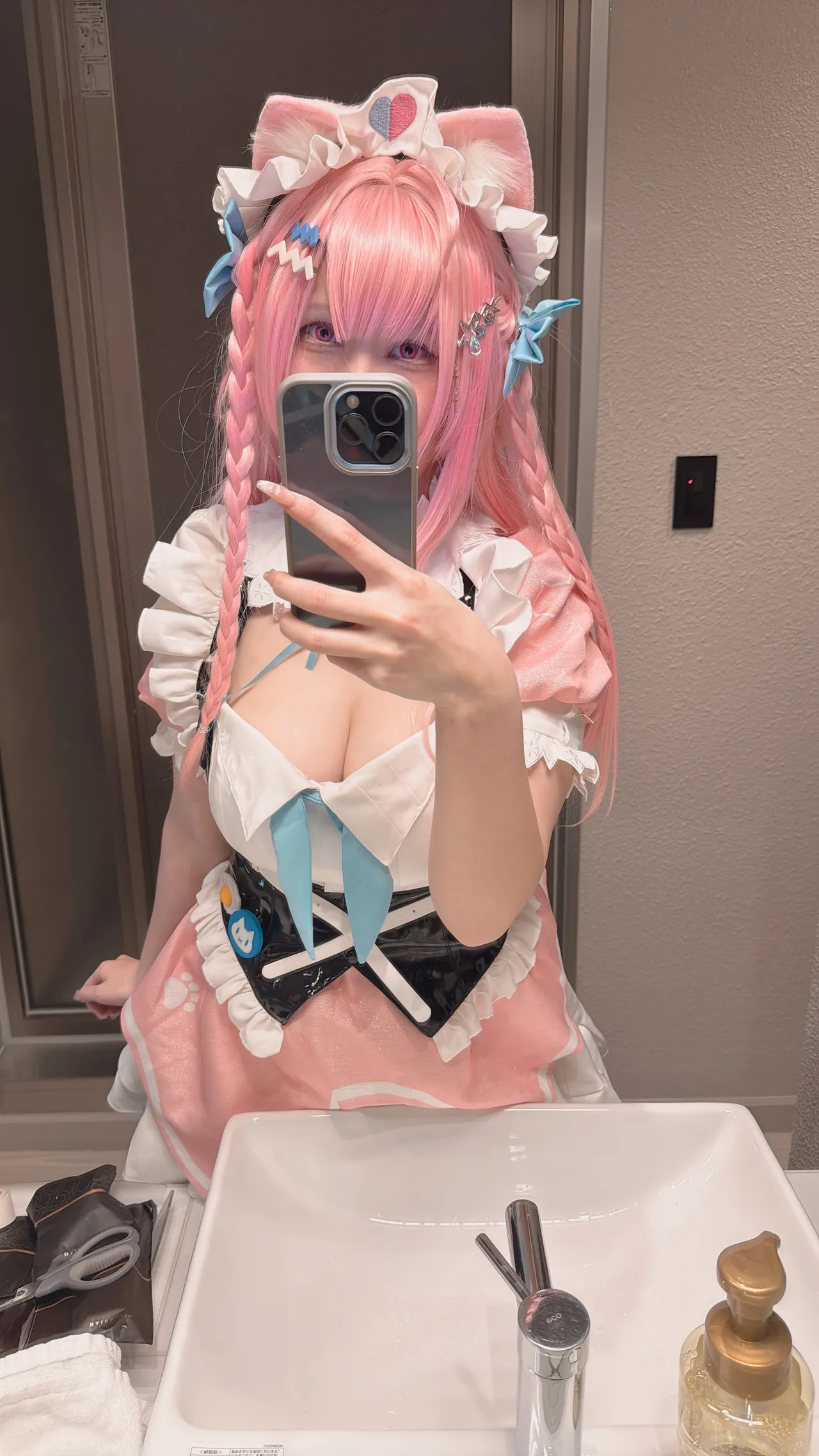 顔モザ無しver.全165枚skたんコス写真集配信の裏ではエロメイド - Image 4