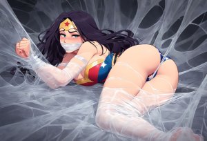 Wonder Woman - Page 310