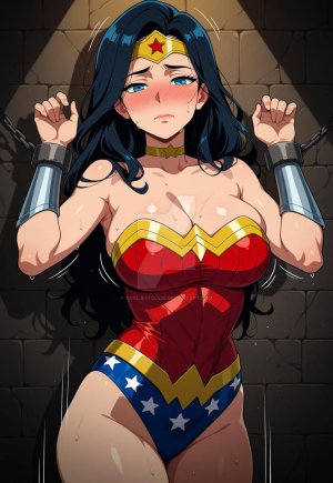 Wonder Woman - Page 810