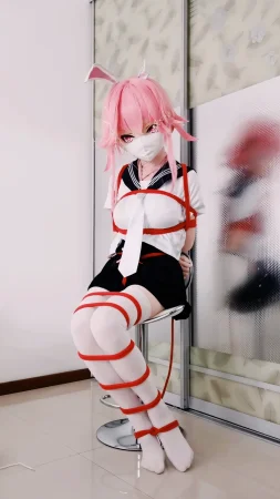 Yae Sakura Bondage - Page 11