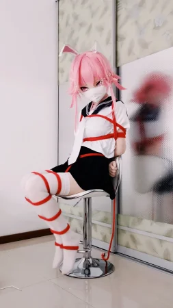 Yae Sakura Bondage - Page 9