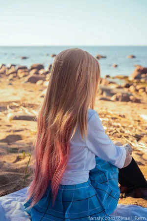 Zirael Rem - Marin bikini - Page 4